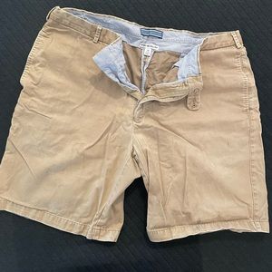 Men’s Darker Khaki Shorts